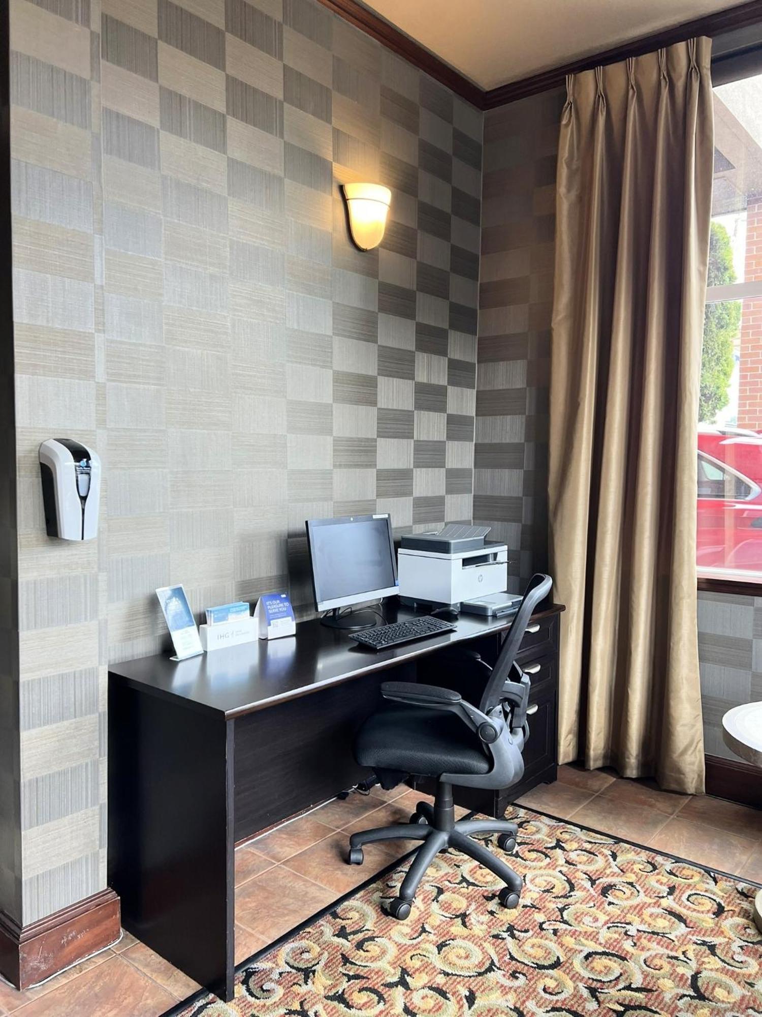 Holiday Inn Express Hotel & Suites Portland-Northwest Downtown By Ihg Eksteriør bilde